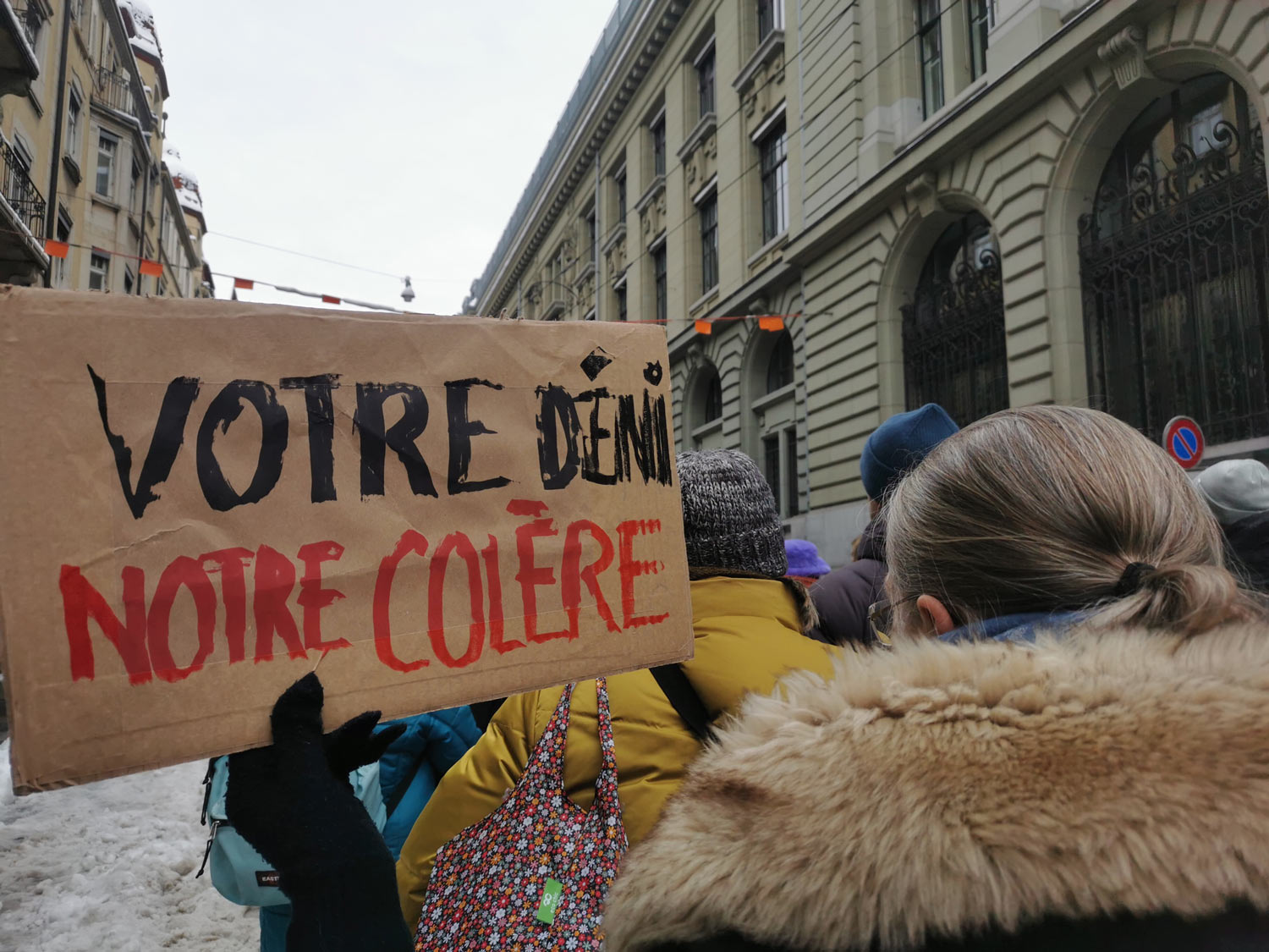 feministes manifestent a Berne contre les violences basees sur le genre 15